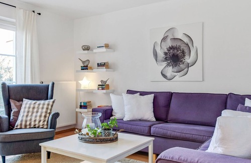 Dannau House | Holiday home in Oldenburg with garden