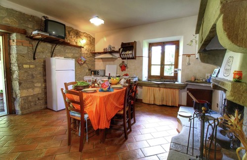Ortignano Raggiolo House | Holiday Home in Ortignano