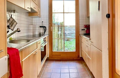 Mitloedi House | Holiday home in Quinten on Lake Walen