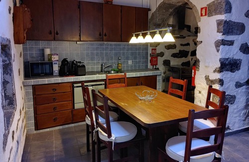 Nordeste House | Holiday home in Santo Antonio with barbecue and terrace