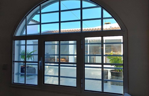 Nordeste House | Holiday home in Santo Antonio with barbecue and terrace