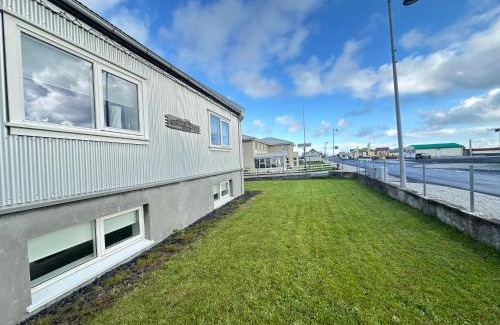 Eyrarbakki House | Holiday Home in town Eyrarbakki South of Iceland - Birta Rentals