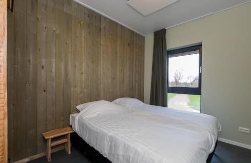 Municipality of Veere House | Holiday Home in Vrouwenpolder near Seabeach, cleaning included