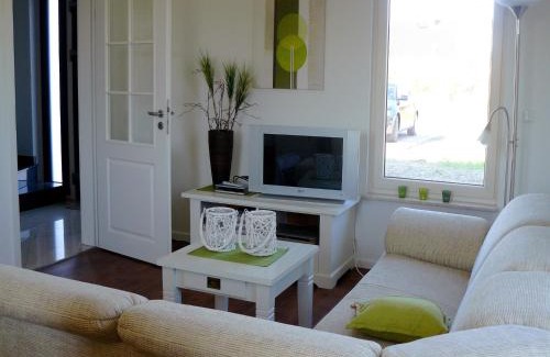 Wietzendorf House | Holiday home in Wietzendorf with terrace, cleaning included