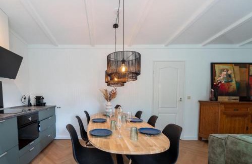 Zelhem House | Holiday Home in Zelhem near Forest and Golf