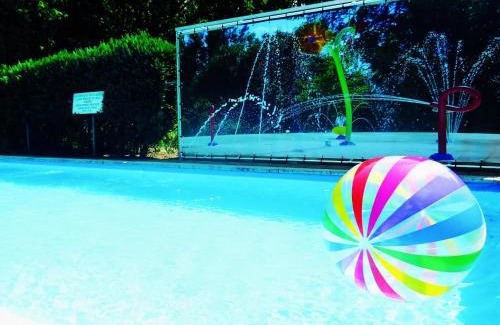 Zelhem House | Holiday Home in Zelhem near Forest and Golf
