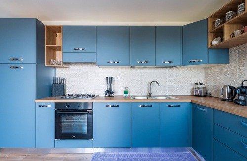 Jerzu House | Holiday Home 'Jerzu S'essia De Su Santu 1' with Sea View, Wi-Fi and Air Conditioning