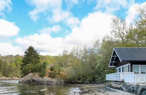 Skanevik House | Holiday Home Jokobu - FJH087 by Interhome