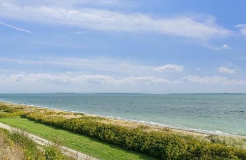 Beder Malling House | Holiday Home Jolanta - 20m from the sea by Interhome