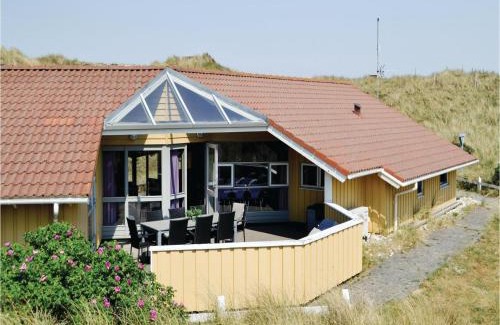 Bjerregard Strand House | Holiday Home Julianevej Iii