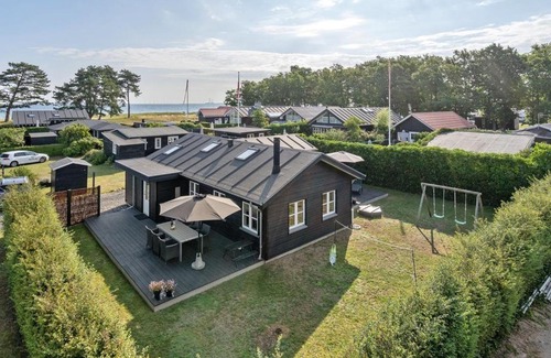 Nyborg House | Holiday Home Kamilla - 200m from the sea by Interhome