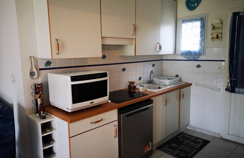 Le Croisic House | Holiday Home 'Ker Pica' with Private Terrace, Private Garden and Wi-Fi