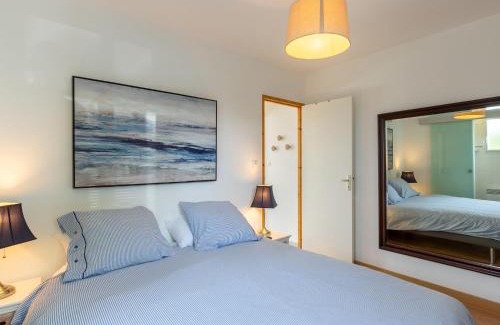 Kerlouan House | Holiday Home Ker Simor Ty Mer by Interhome