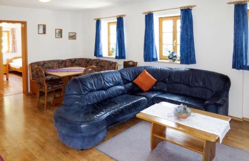 Viechtach House | Holiday Home Kreuzbuche by Interhome