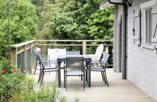 Maubuisson House | Holiday Home L'Escouarte by Interhome