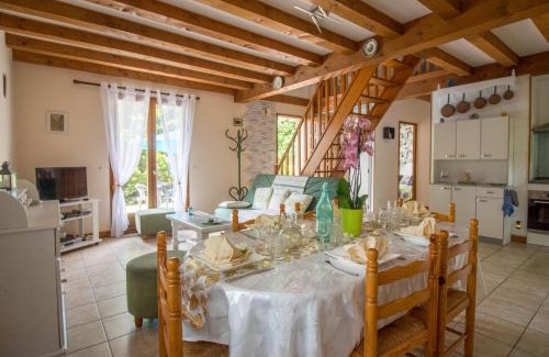Aubazine House | Holiday Home La Châtaigneraie by Interhome
