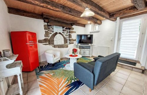 Saint-Glen House | Holiday Home La Fée Margot by Interhome