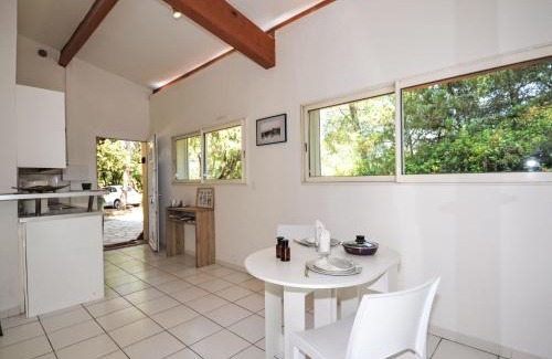 Quartier des Espesses House | Holiday Home La Garrigue by Interhome