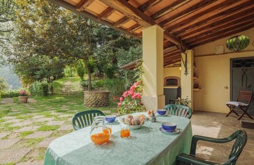 Camaiore House | Holiday Home La Quercia by Interhome