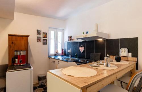 Badalucco House | Holiday Home La Terrazza Soleggiata di Maria by Interhome