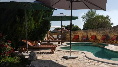 Manjadvorci House | Holiday Home Ladonja