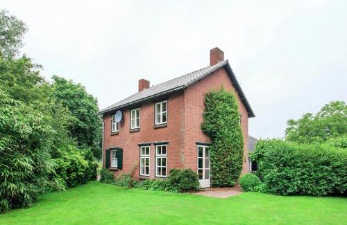 Lage Mierde House | Holiday Home Lage Mierde with Garden & BBQ, cleaning included