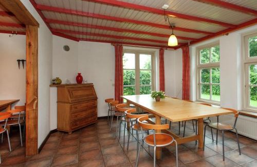 Lage Mierde House | Holiday Home Lage Mierde with Garden & BBQ, cleaning included