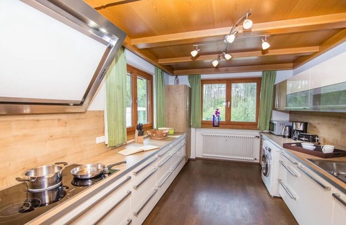 Zell am See Apartment | Holiday home Landhaus Prielau
