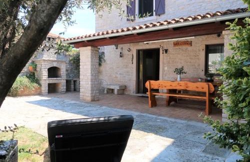 Kozljani House | Holiday Home Lara by Interhome