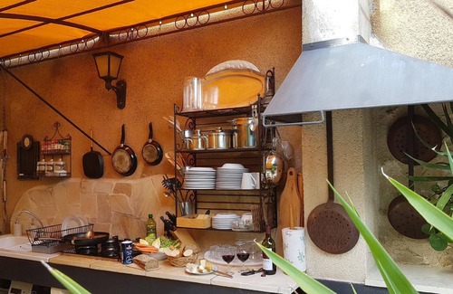 Gensac House | Holiday home Lavender