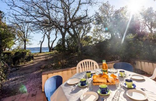 Grimaud House | Holiday Home Le Mas du Golfe by Interhome