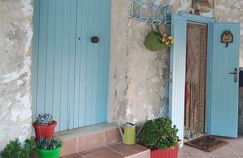 Itri House | Holiday Home 'Le Monticelle' with Mountain View, Wi-Fi and Air Conditioning