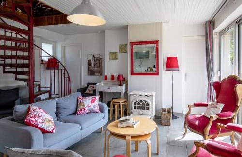 Kerlouan House | Holiday Home Le Voilier by Interhome