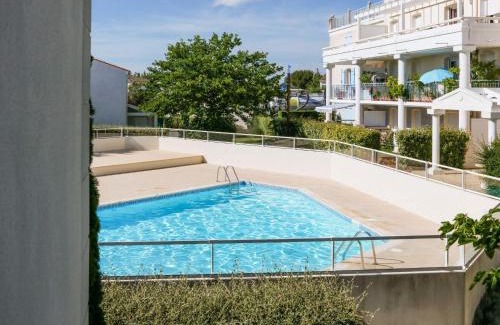 Vaux-sur-Mer House | Holiday Home Les Hautes Folies-7 by Interhome