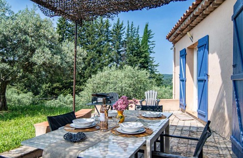 Salernes House | Holiday Home Les Oliviers by Interhome