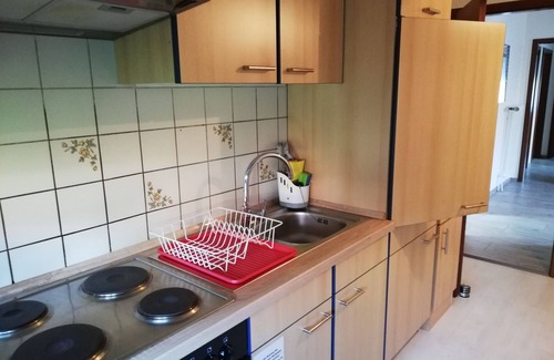 Rysum House | Holiday Home 'Luitje' with Private Terrace, Private Garden and Wi-Fi