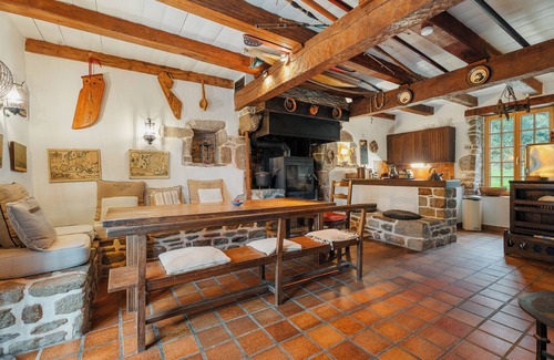 Cancale House | Holiday Home 'Maison Chapelle Du Verger' with Sea View, Shared Terrace and Private Garden