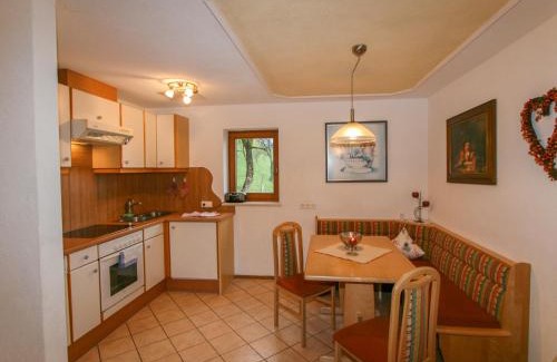 Hippach House | Holiday Home Margit by Interhome