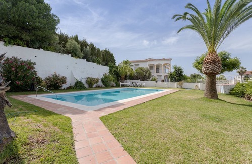 Caleta de Velez House | Holiday Home "Mi Casa" with Wi-Fi, Garden, Terrace & Shared Pool