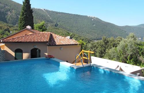 Merag House | Holiday Home Mick by Interhome