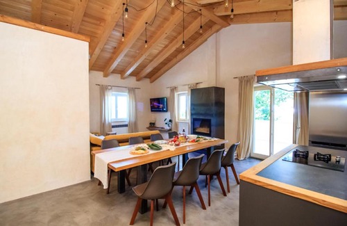 Krnica Villa | Holiday Home Mikula