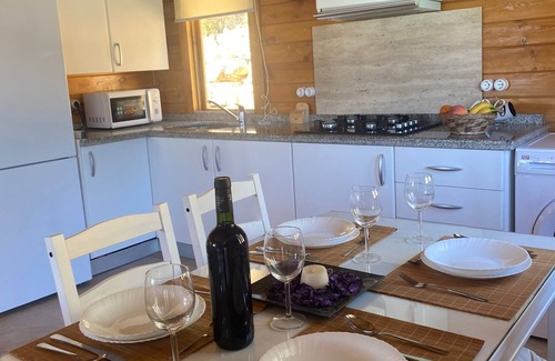 El Gastor House | Holiday Home 'Miralvalle' with Mountain View, Wi-Fi and Air Conditioning