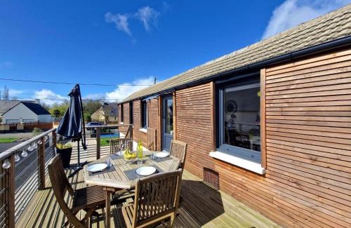 Saint-Alban House | Holiday Home near Val-André Beach & Golf
