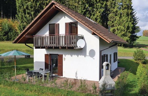 Kirchheim House | Holiday home near Zoe (lake, forest, wellness)