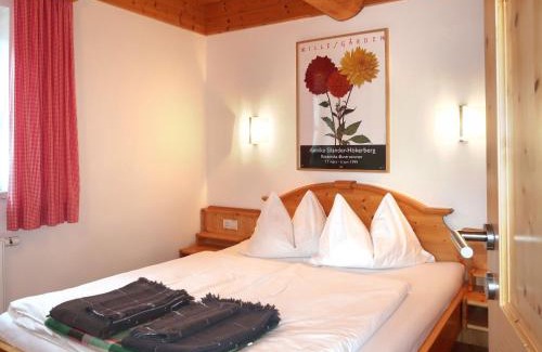 Hundsdorfl House | Holiday Home Nikola by Interhome