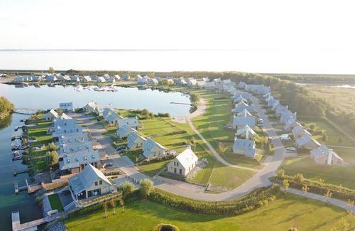 Tholen House | Holiday Home Oesterdam Resort-5