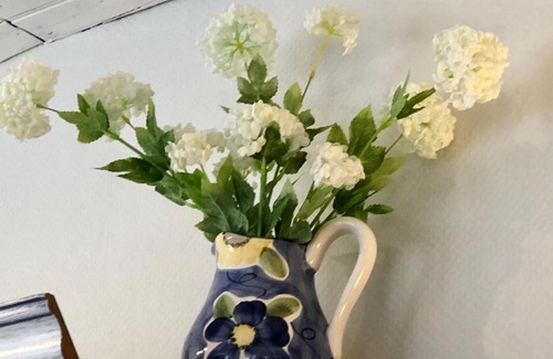 Puy-l'Eveque House | Holiday Home Petite Maison Bleue