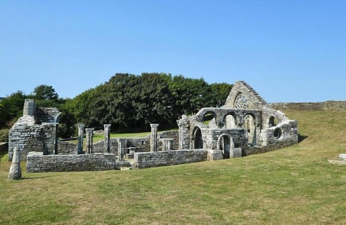 Plovan House | Holiday home, Plovan