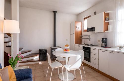 Sassofortino House | Holiday Home Querceto by Interhome