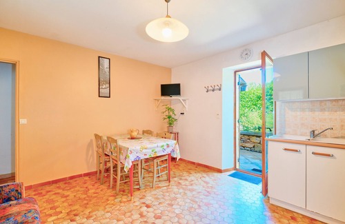 Meyrals House | Holiday Home Quiétude in Meyrals